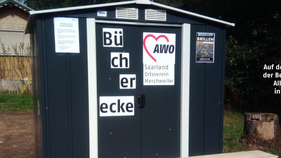 Foto Bücherschrank